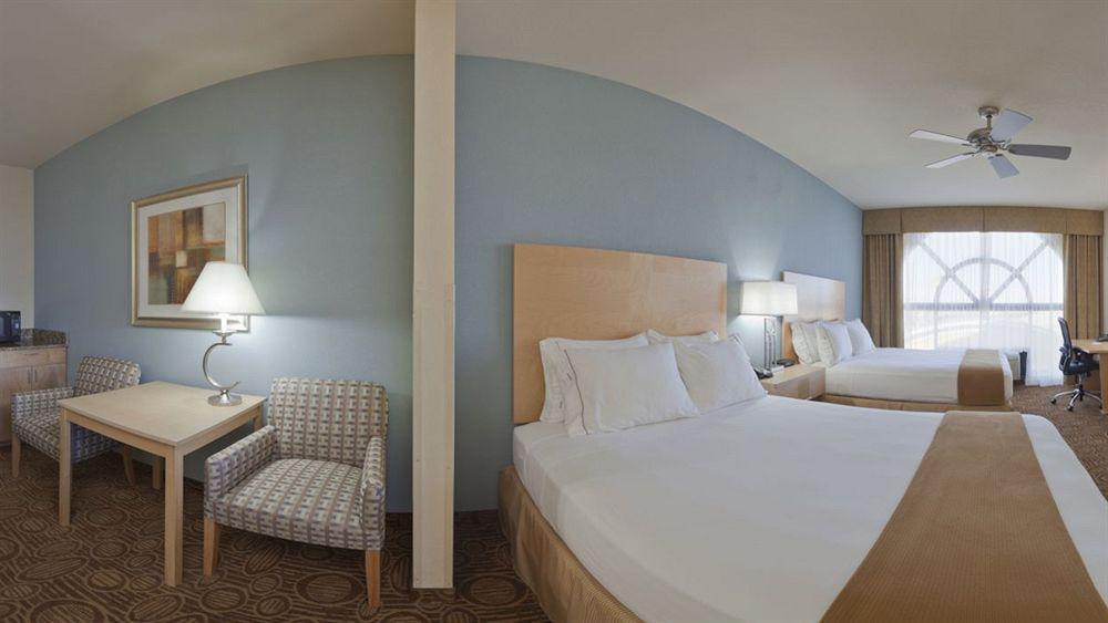 Holiday Inn Express & Suites Lubbock Southwest - Wolfforth By Ihg Exterior foto