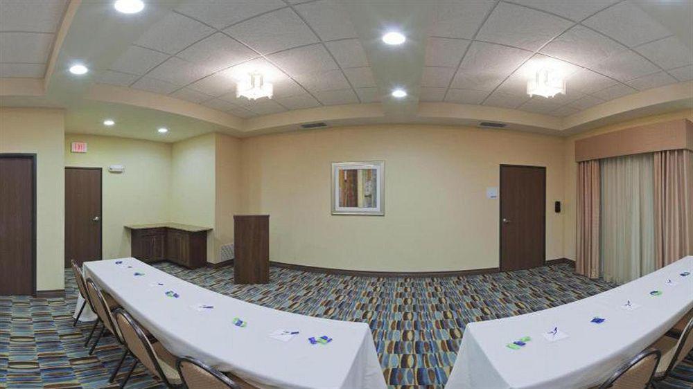 Holiday Inn Express & Suites Lubbock Southwest - Wolfforth By Ihg Exterior foto