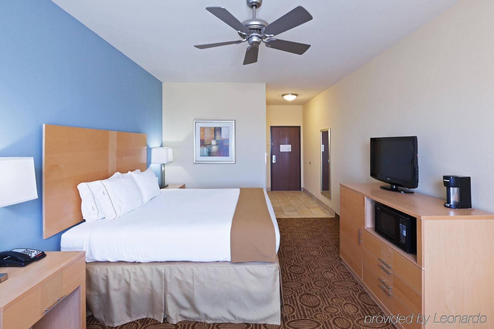 Holiday Inn Express & Suites Lubbock Southwest - Wolfforth By Ihg Exterior foto